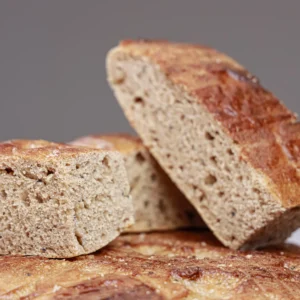 የ ጥቁር ዳቦ ስላይስ | Black Bread Slice